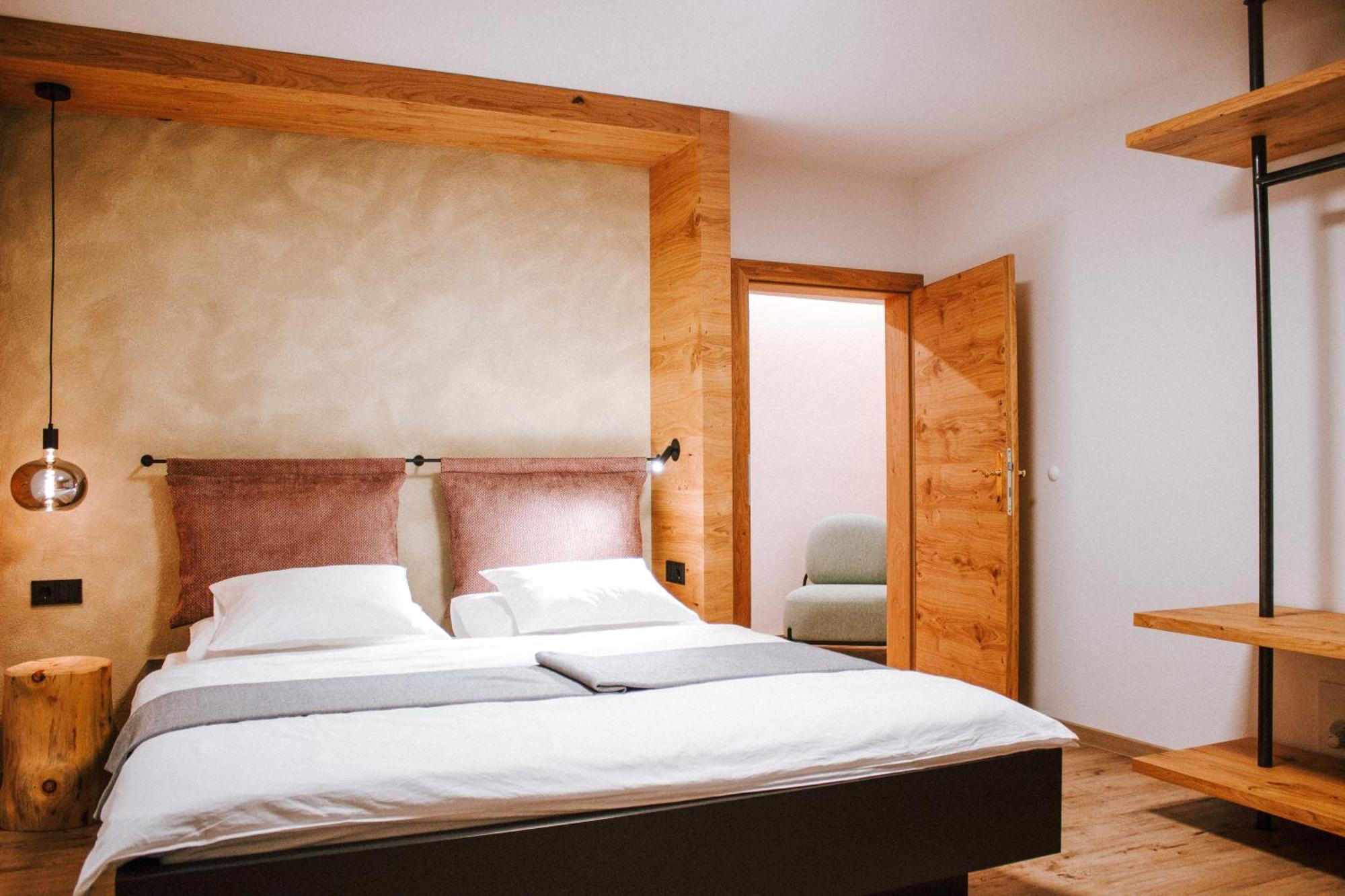 Schoenberg Hotel B&B Rio Bianco/Weissenbach Exterior photo